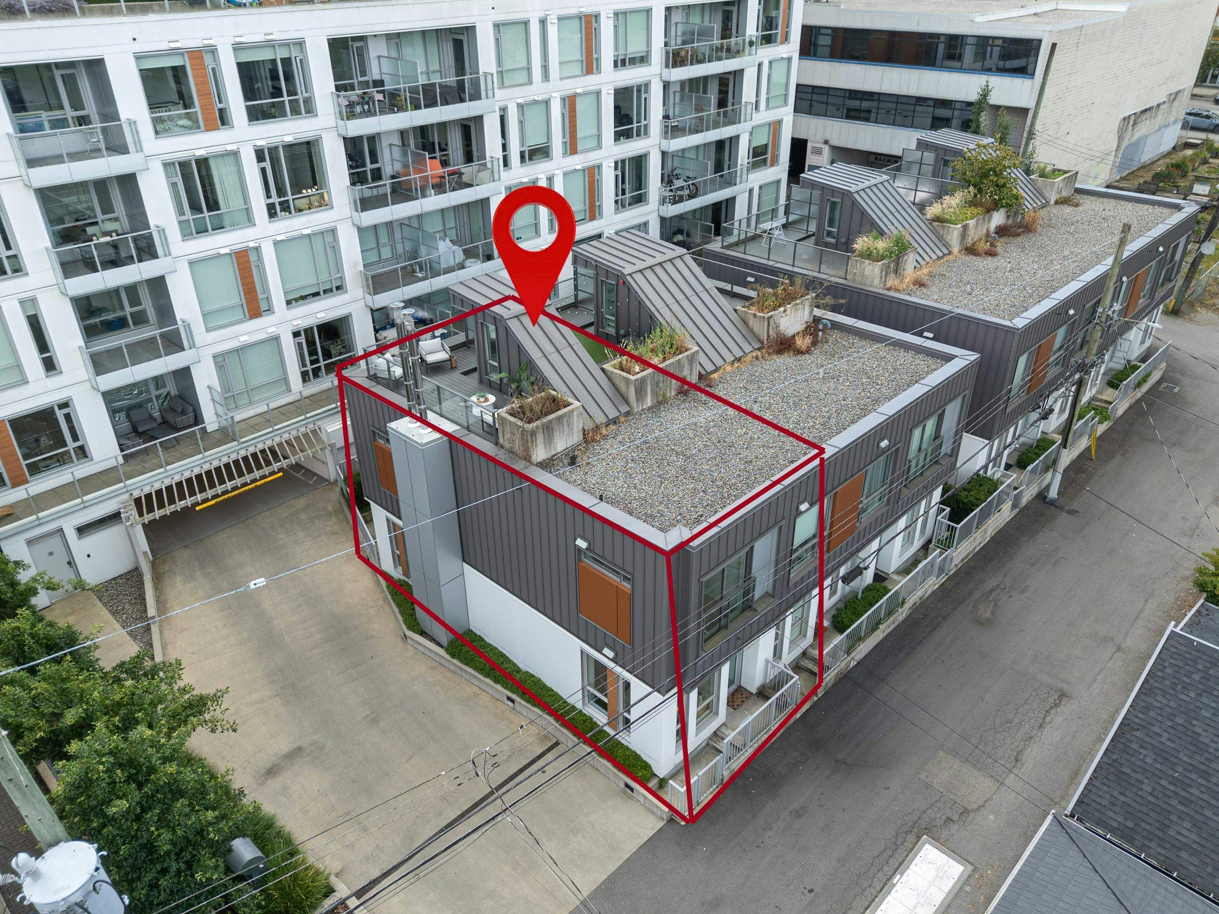 477 W King Edward Avenue, Vancouver, BC, V5Y 2J3