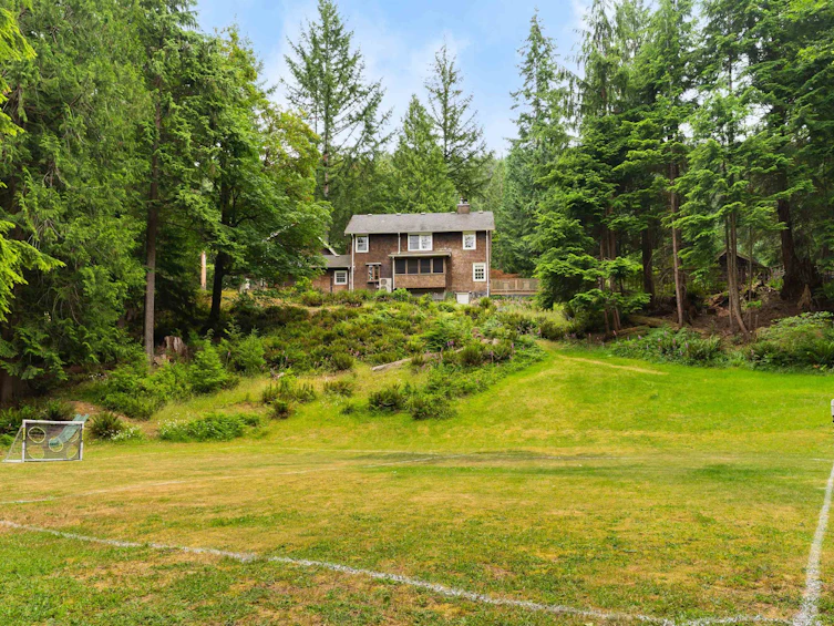 740 Minnows Lane, Bowen Island, BC, V0N 1G2 - 33