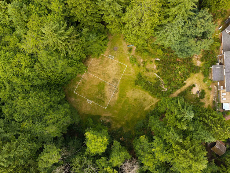 740 Minnows Lane, Bowen Island, BC, V0N 1G2 - 37