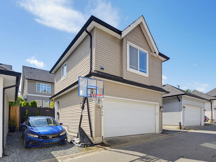 6748 193 Street, Surrey, BC, V4N 0B8 - 36