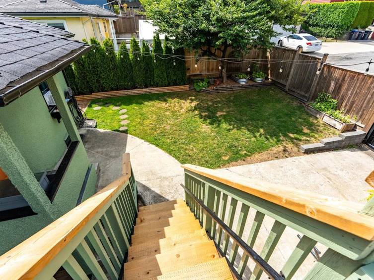 355 Sherbrooke Street, New Westminster, BC, V3L 3M8 - 28