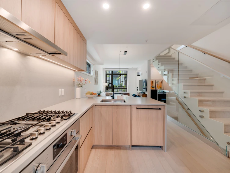 6292 Oak Street, Vancouver, BC, V6M 2W4 - 20