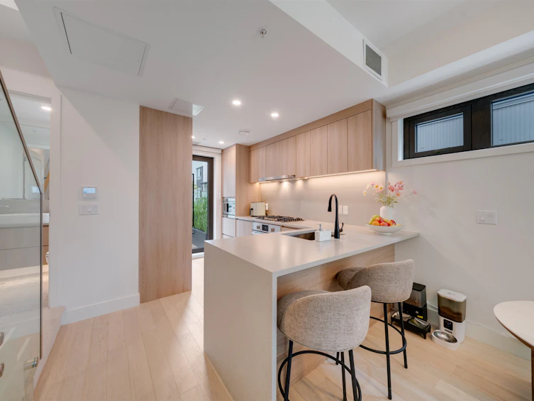 6292 Oak Street, Vancouver, BC, V6M 2W4 - 18