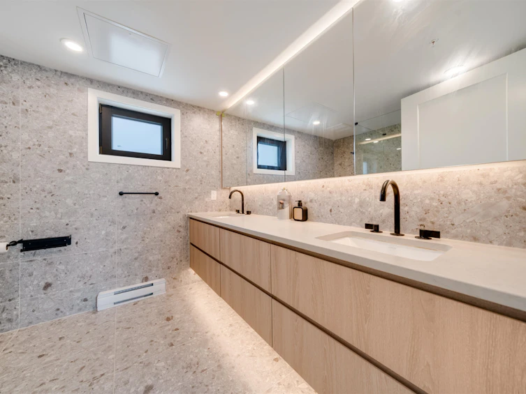 6292 Oak Street, Vancouver, BC, V6M 2W4 - 8