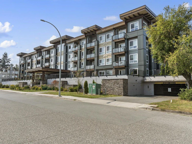209-9450 Robson Street, Chilliwack, BC, V2P 4E4 - 2