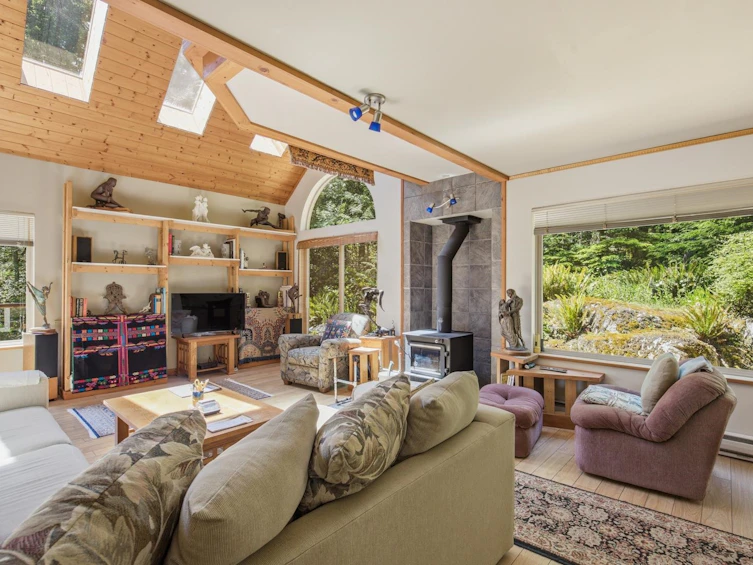 5280 Bear Bay Road, Pender Harbour Egmont, BC, V0N 1S1 - 5