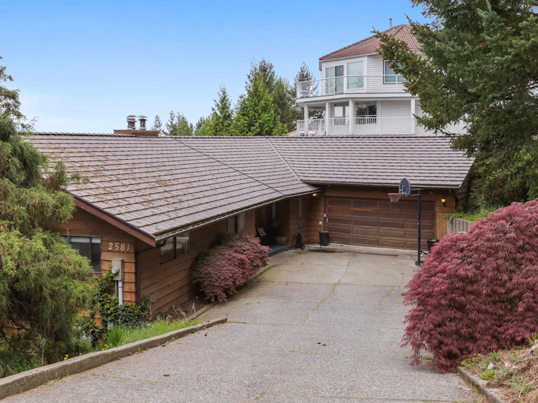 2581 Zurich Drive, Abbotsford, BC, V3G 1C4