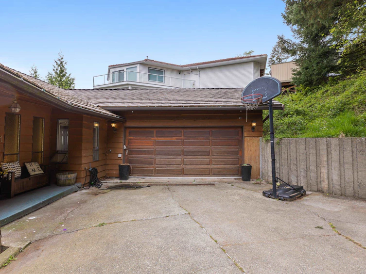 2581 Zurich Drive, Abbotsford, BC, V3G 1C4 - 3