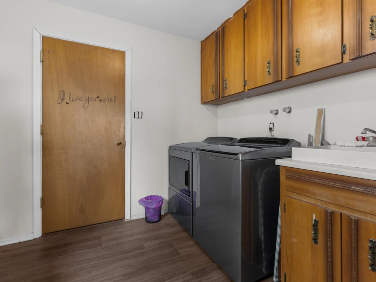2581 Zurich Drive, Abbotsford, BC, V3G 1C4 - 14