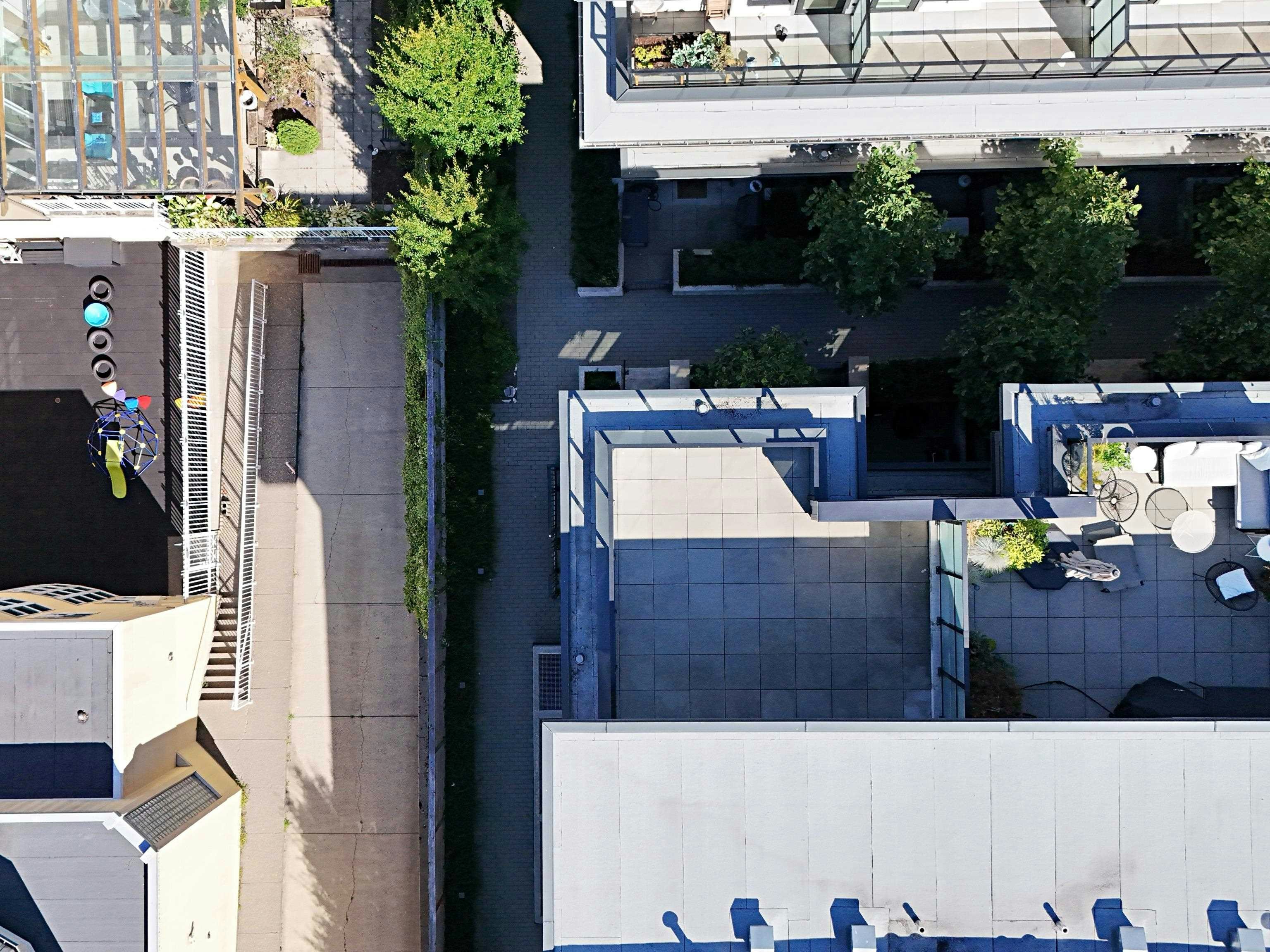 3930 Dumfries Street, Vancouver, BC, V5N 2N7 - 38