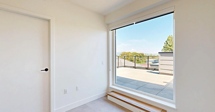 3930 Dumfries Street, Vancouver, BC, V5N 2N7 - 27