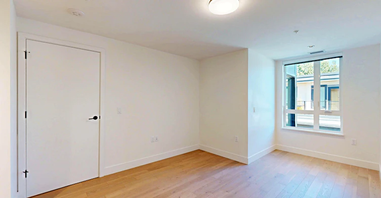 3930 Dumfries Street, Vancouver, BC, V5N 2N7 - 17