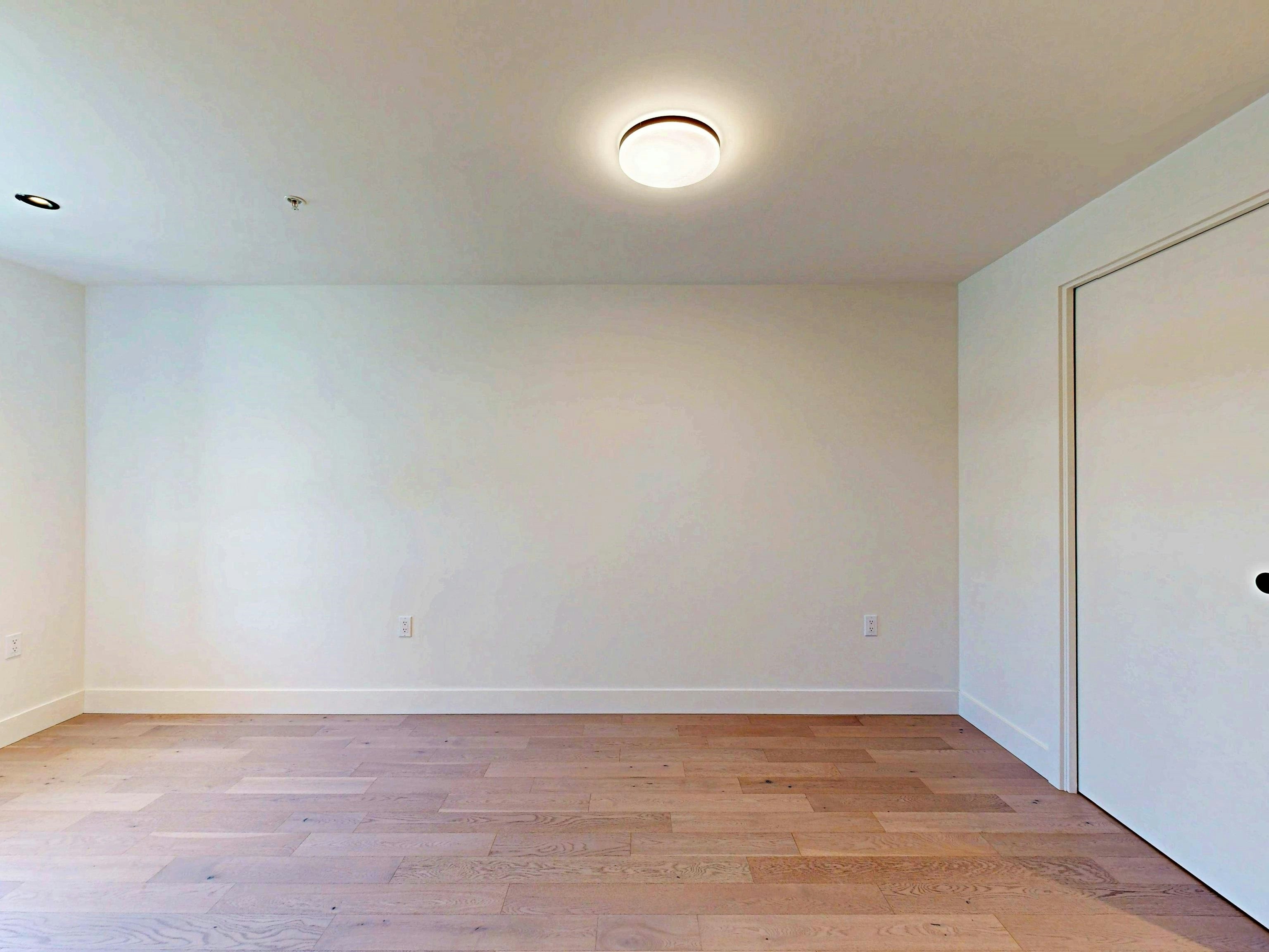 3930 Dumfries Street, Vancouver, BC, V5N 2N7 - 16