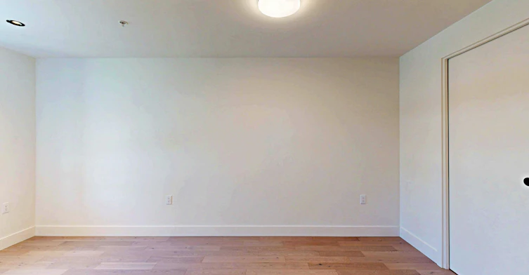 3930 Dumfries Street, Vancouver, BC, V5N 2N7 - 16