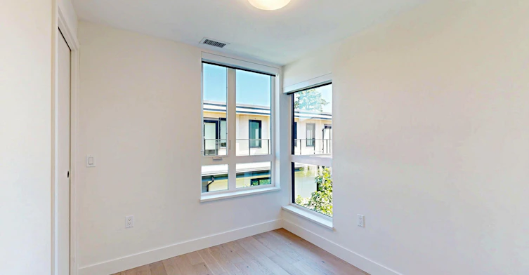 3930 Dumfries Street, Vancouver, BC, V5N 2N7 - 20