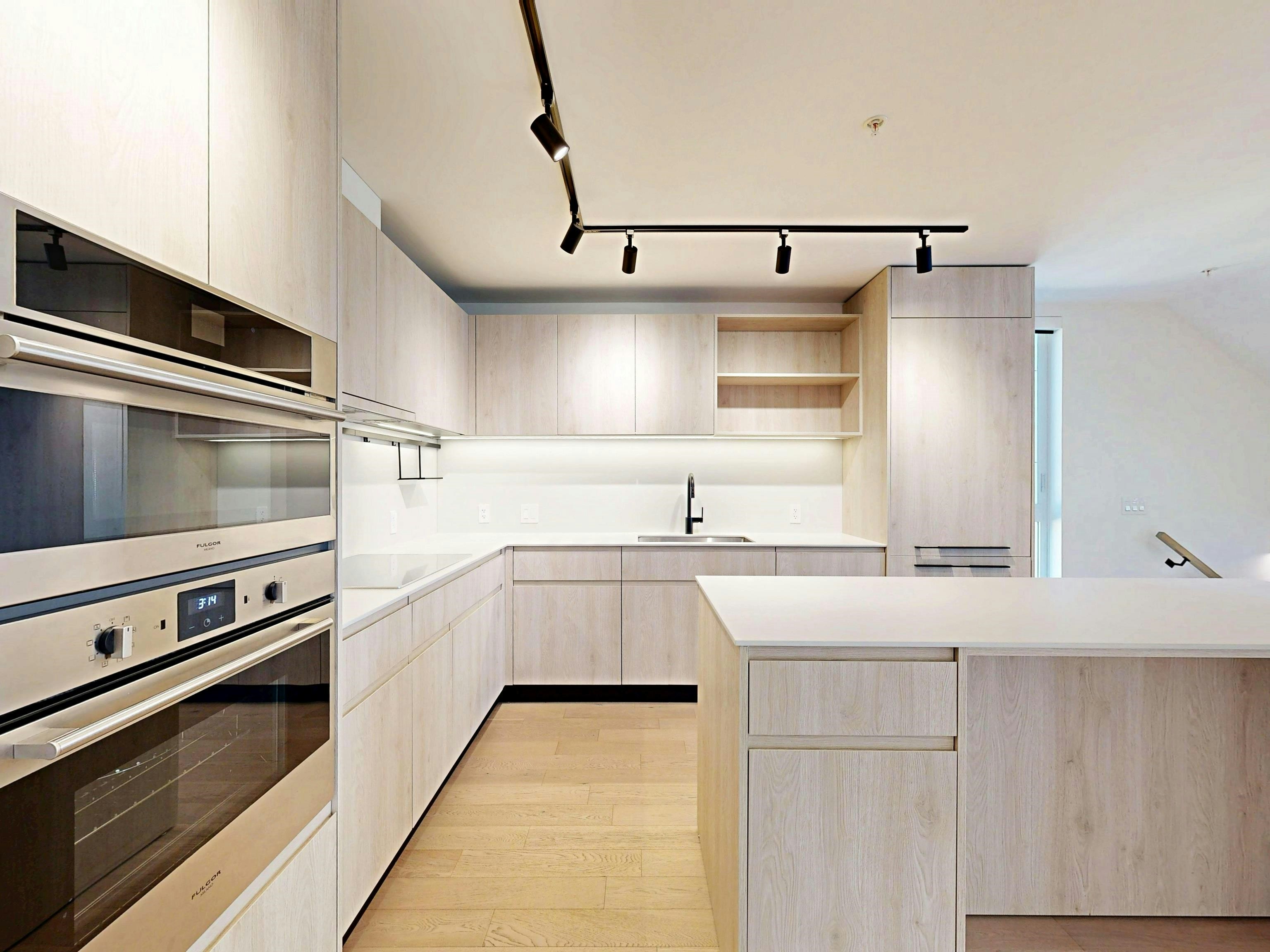 3930 Dumfries Street, Vancouver, BC, V5N 2N7 - 6