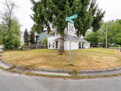 7920 Frobisher Drive - 3