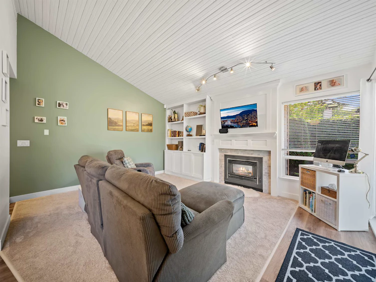 6022 E Greenside Drive, Surrey, BC, V3S 5M8 - 9