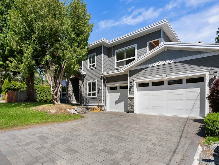 1580 Chestnut Street, Surrey, BC, V4B 3H2