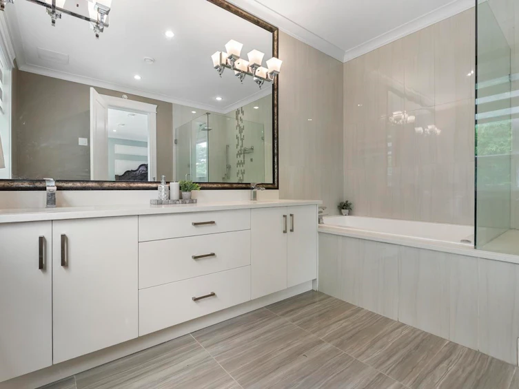 1580 Chestnut Street, Surrey, BC, V4B 3H2 - 24