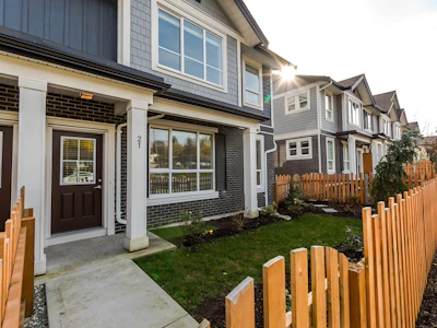 21-7157 210 Street - 4