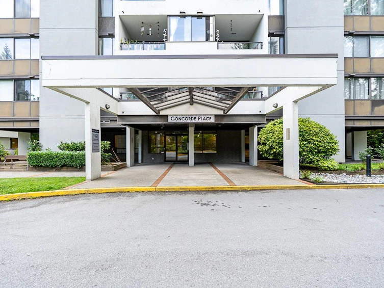 1408-9521 Cardston Court, Burnaby, BC, V3N 4R8 - 3