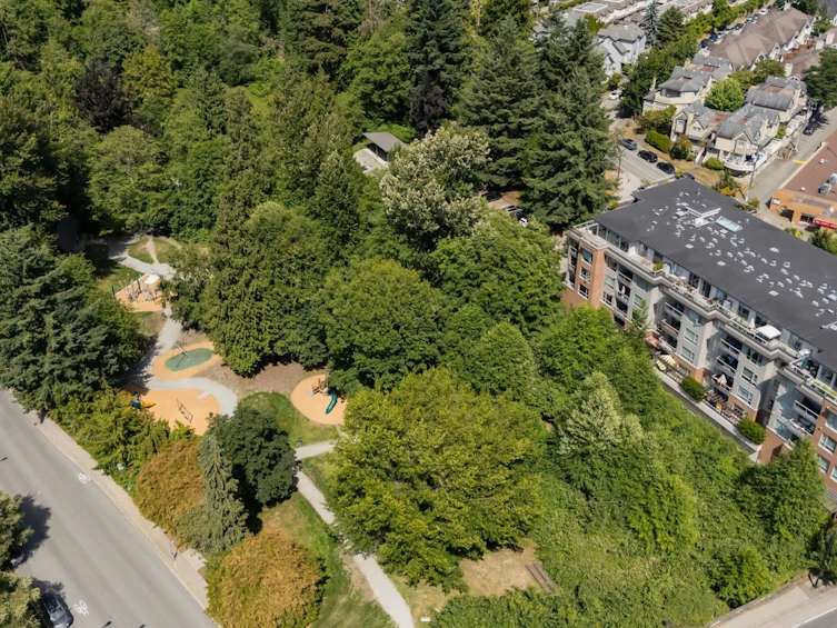 204-1621 Hamilton Avenue, North Vancouver, BC, V7P 0B6 - 35