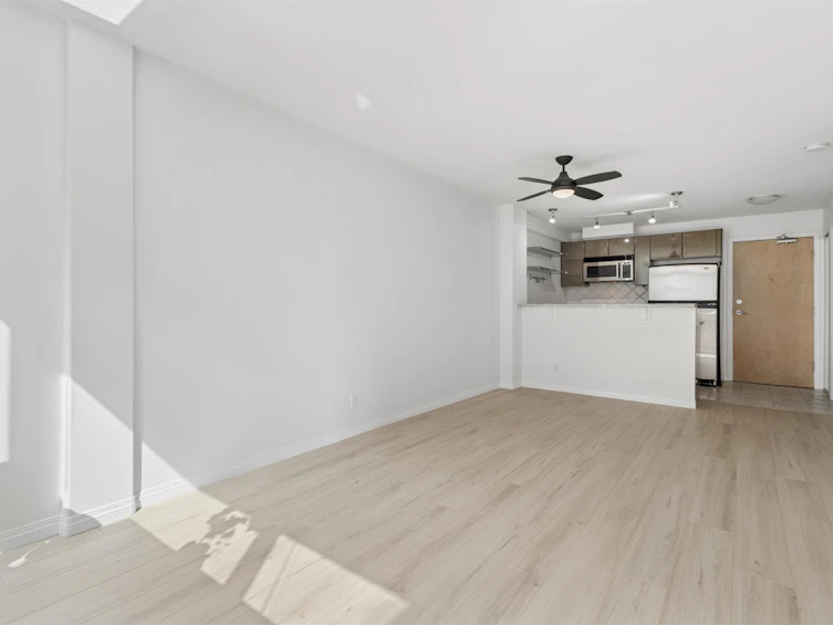 903-1328 W Pender Street, Vancouver, BC, V6E 4T1 - 16