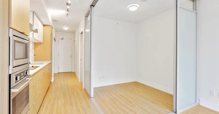 220-159 W 2nd Avenue, Vancouver, BC, V5Y 0L8 - 5