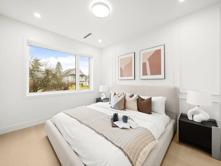 1095 E 14th Avenue, Vancouver, BC, V5T 2P1 - 22