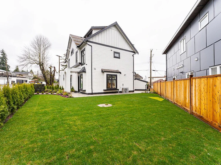 1-2837 Oliver Crescent, Vancouver, BC, V6K 1M1 - 2