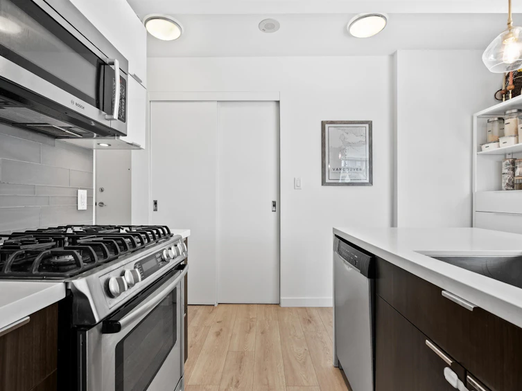 503-1775 Quebec Street, Vancouver, BC, V5T 0E3 - 4