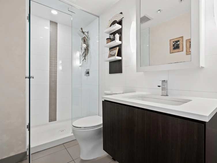 503-1775 Quebec Street, Vancouver, BC, V5T 0E3 - 17