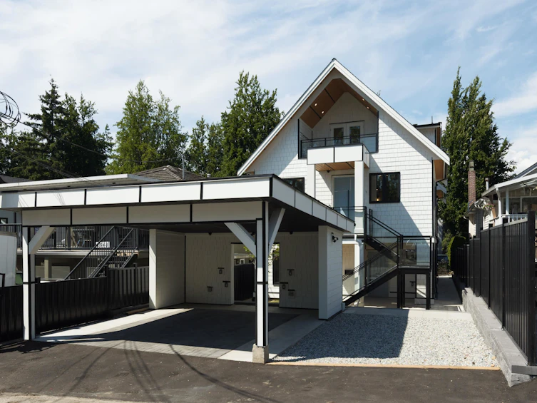 2068 E 1st Avenue, Vancouver, BC, V5N 1B5 - 23