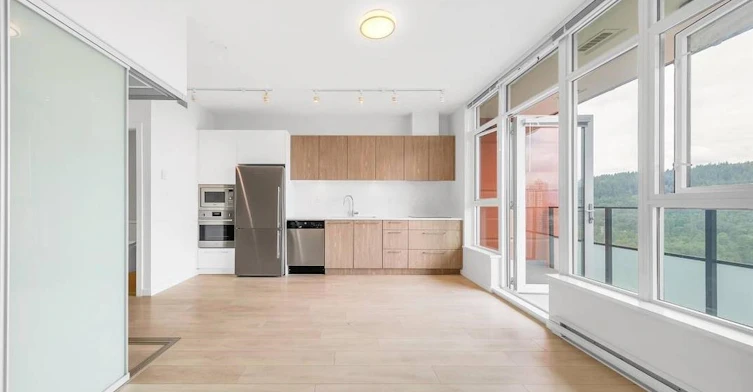 8xx-691 North Road, Burnaby, BC, V3J 0H9