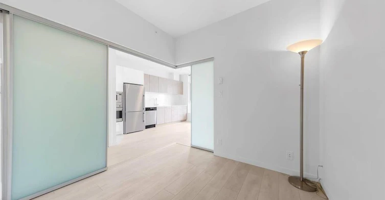 8xx-691 North Road, Burnaby, BC, V3J 0H9 - 6