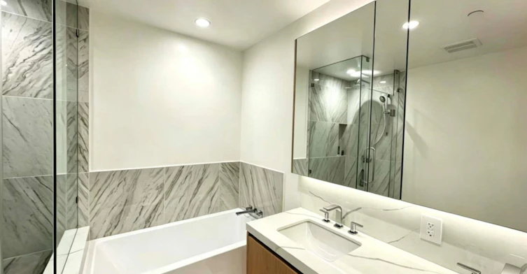 705-1475 Foster Street, Surrey, BC, V4B 0C9 - 8