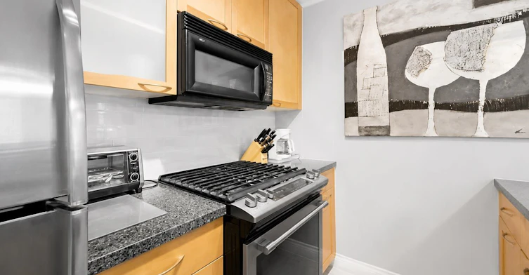 605-989 Richards Street, Vancouver, BC, V6B 6R6 - 9