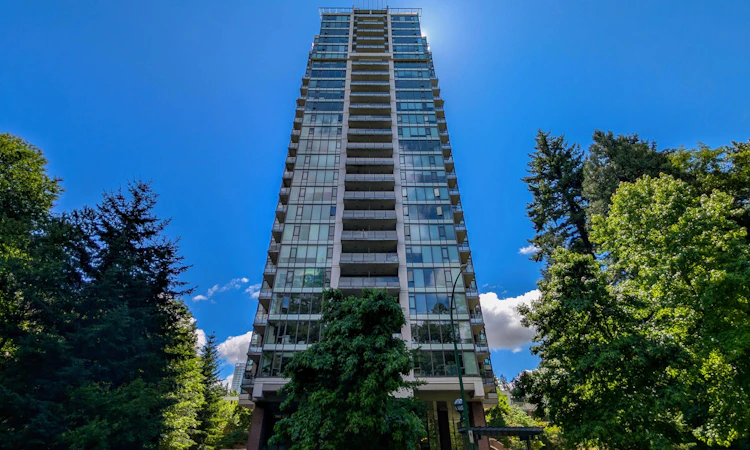 1707-7088 18th Avenue
