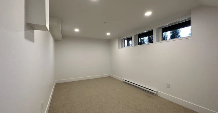 1306 Laval Square, Coquitlam, BC, V3K 2E1 - 8