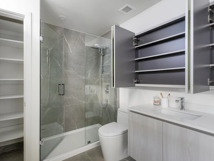 3249 Clive Avenue, Vancouver, BC, V5R 4V3 - 23