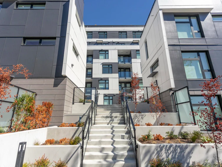 3249 Clive Avenue, Vancouver, BC, V5R 4V3 - 24