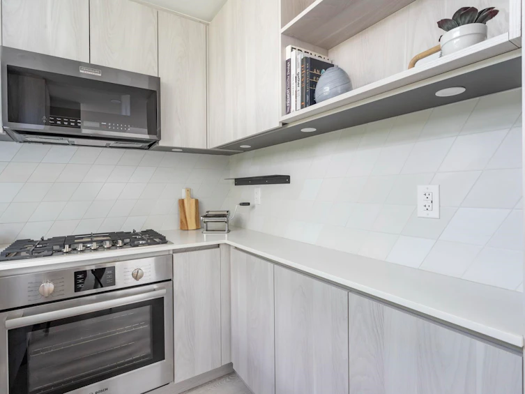 3249 Clive Avenue, Vancouver, BC, V5R 4V3 - 12