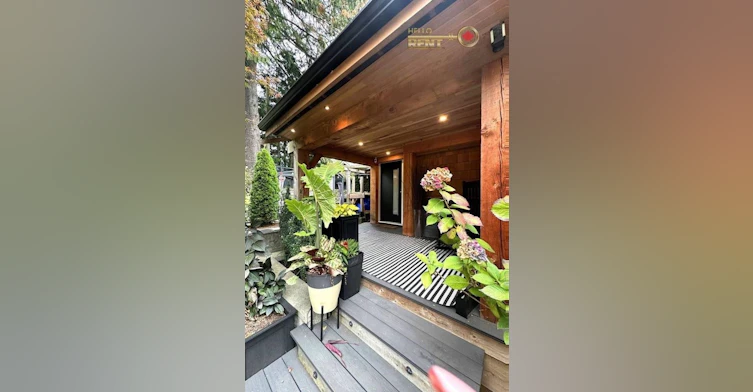 2136 Westview Drive, North Vancouver, BC, V7M 3B3 - 2