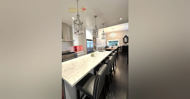 2136 Westview Drive, North Vancouver, BC, V7M 3B3 - 11