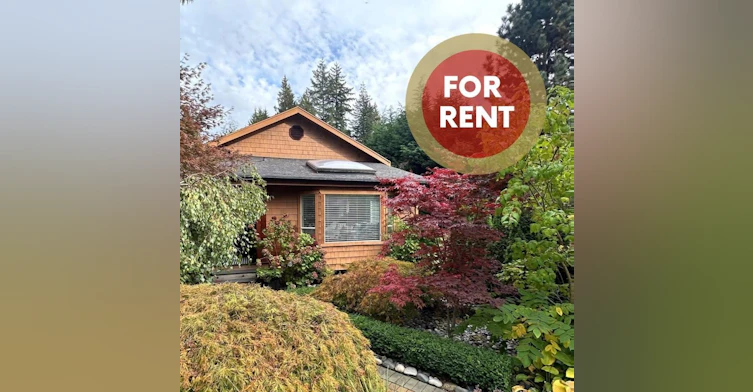 2136 Westview Drive, North Vancouver, BC, V7M 3B3