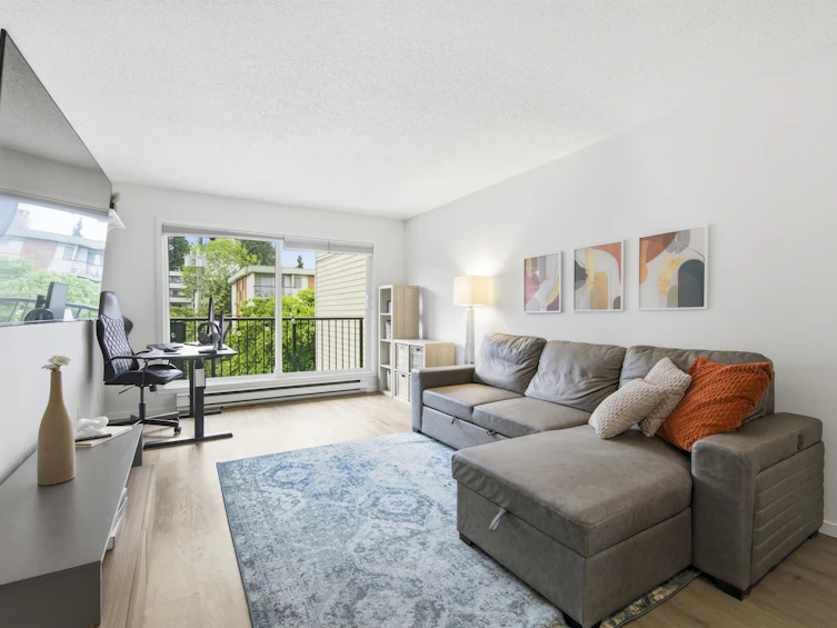 305-1050 Howie Avenue, Coquitlam, BC, V3J 1T6 - 4