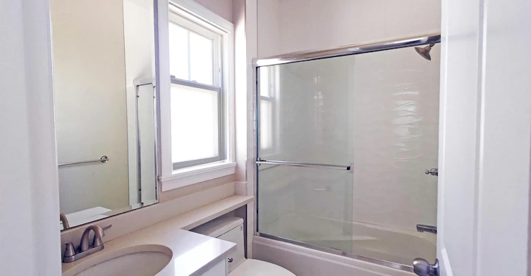 2F-8006 Cartier Street, Vancouver, BC, V6P 4T5 - 10