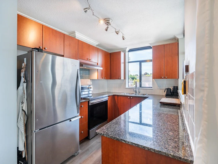 1107-610 Victoria Street, New Westminster, BC, V3M 0A5 - 20