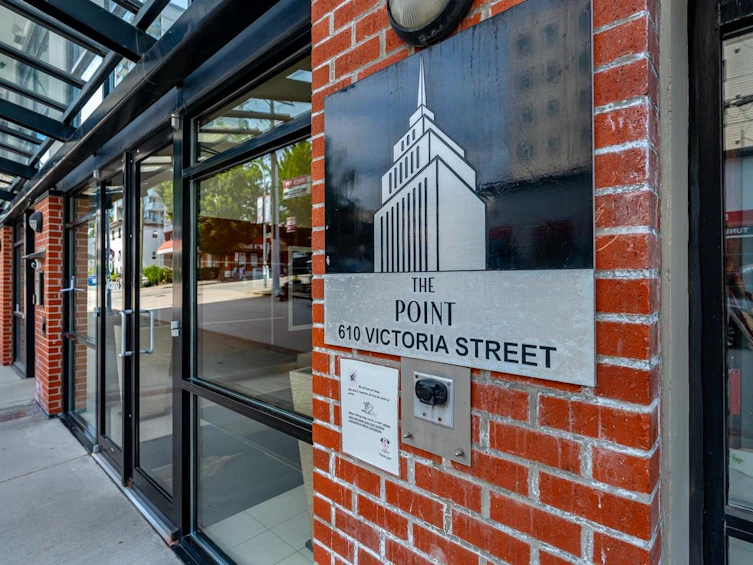 1107-610 Victoria Street, New Westminster, BC, V3M 0A5 - 2
